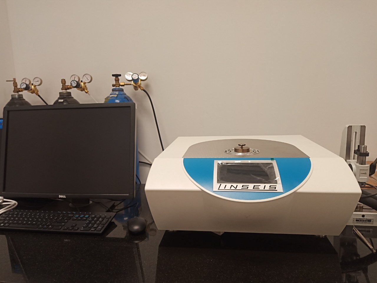 Differential Scanning Calorimeter (DSC)